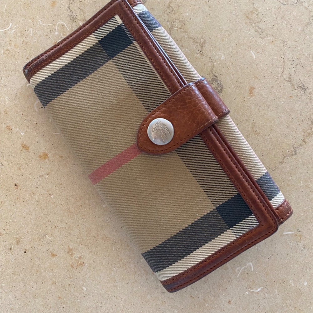 Burberry wallet - Picture 2 of 4